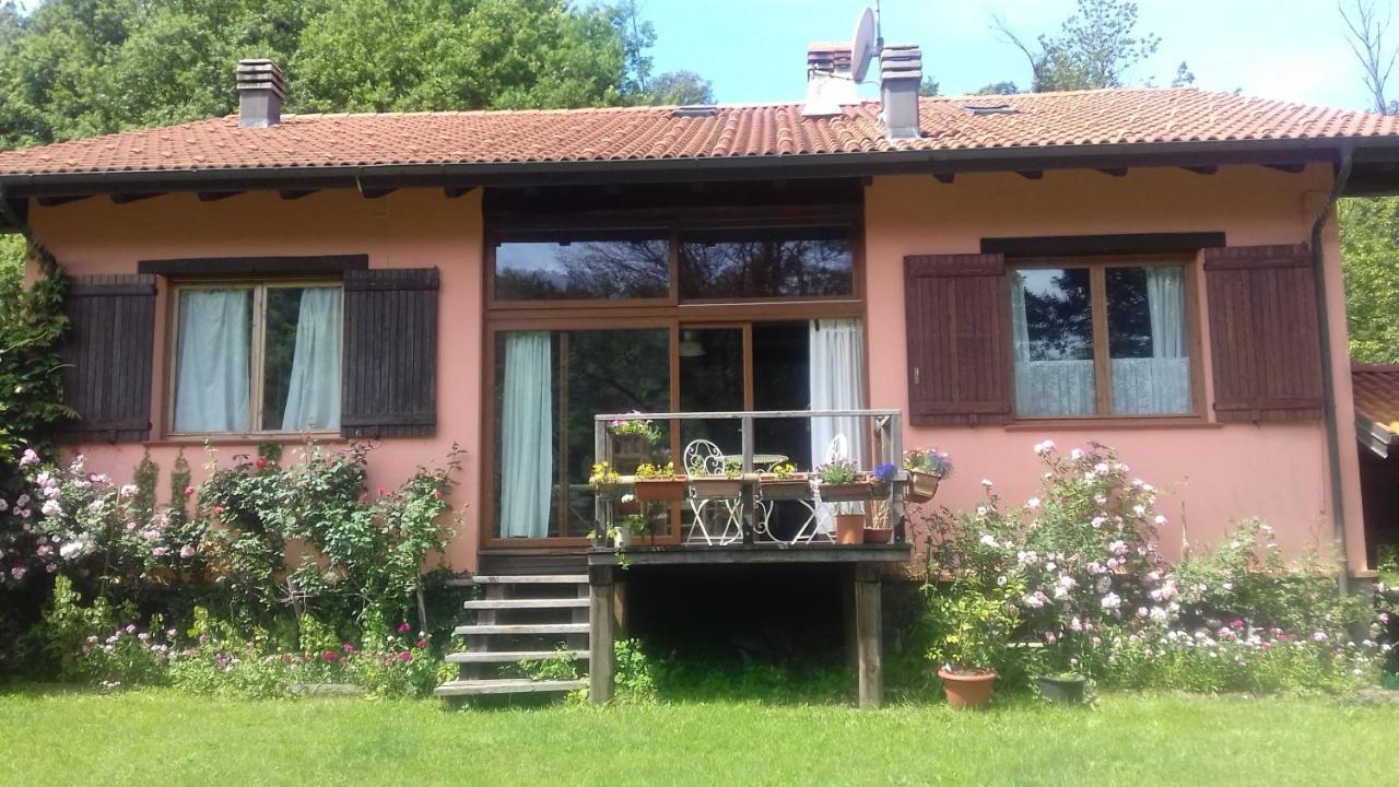 Il Pettirosso Di Giusvalla Eksteriør billede